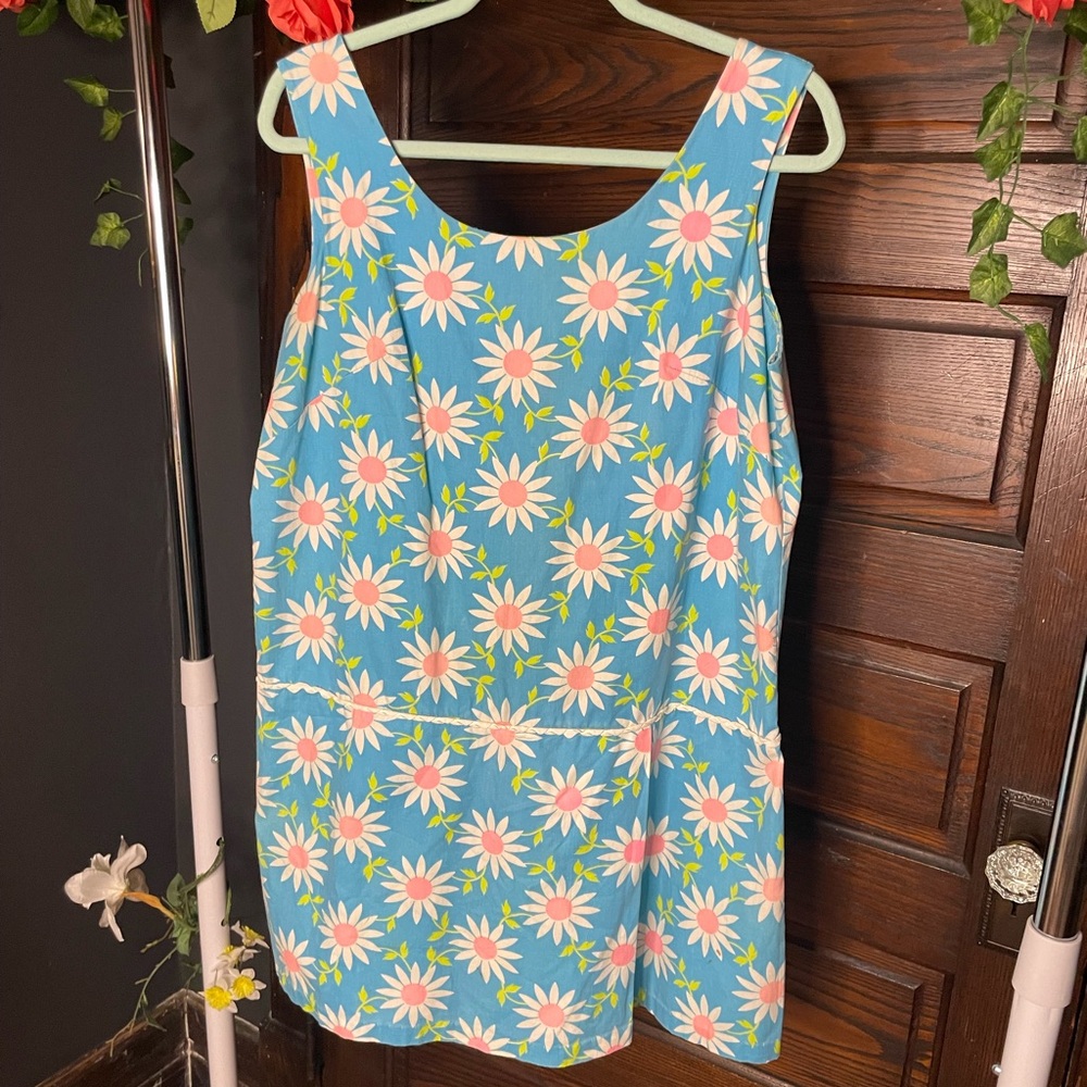 Vintage romper. Floral dress/ skirt thing! So cute